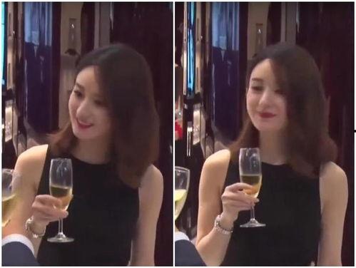 挠赵丽颖脚心视频,太撩人!